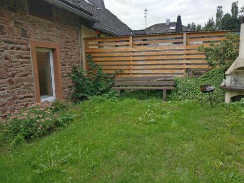 Apartamento Katharina Ferienwohnung Am Eifelsteig