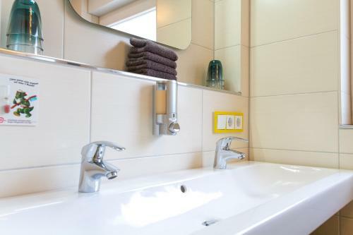 Hostal Pension Zum Rothaarsteig