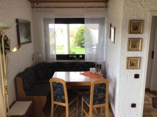 Apartamento Ferienwohnung H�henweg 25