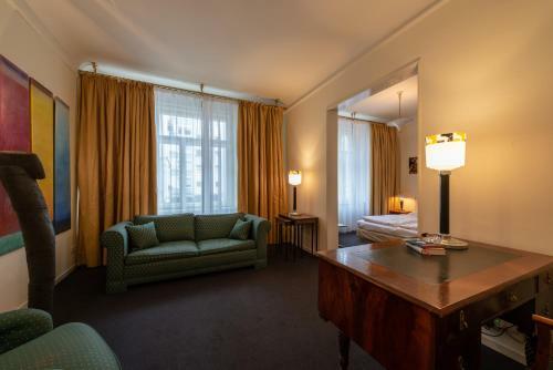 Hotel Olympic
