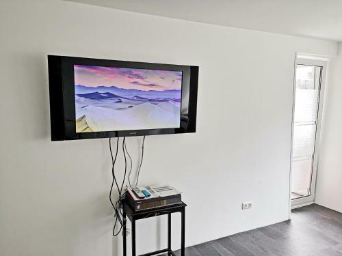 Apartment Near Underground Station