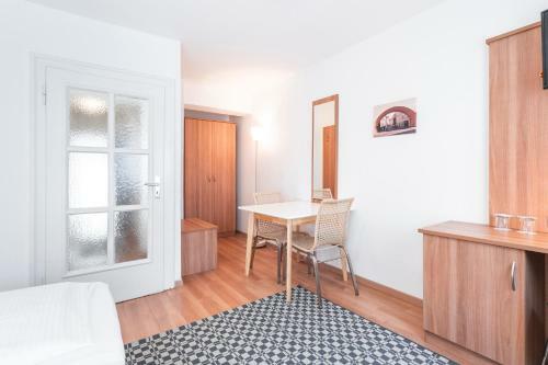 Flatista Boutique Hotel - Self Check-in
