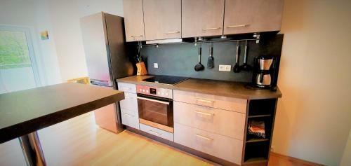 Apartamento Moderne , Helle Ferienwohnung Mit Balkon In M�nchen