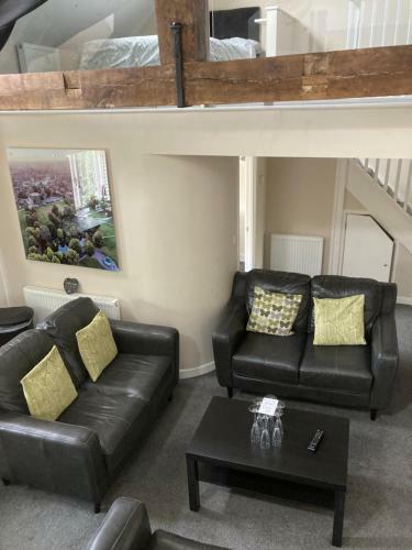 Shrewsbury Town Center Apartment