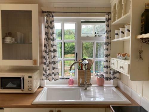 Willow Brook Shepherd Hut