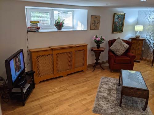 Whitby Apartment Retreat