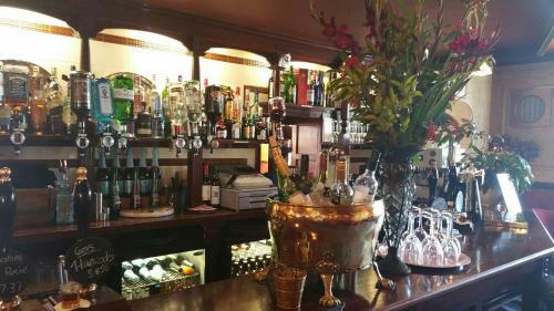 The Carre Arms Hotel & Restaurant