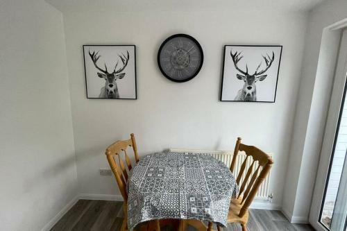 Silver Stag Properties, 3 Bed House With Parking