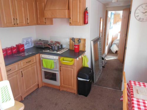 Six Berth Caravan The Wolds Ingoldmells Skegness
