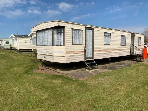 6 Berth Static Caravan