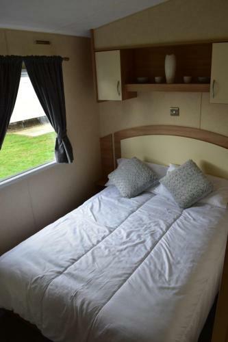 Mateos Caravan Hire