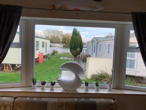 Mateos Caravan Hire