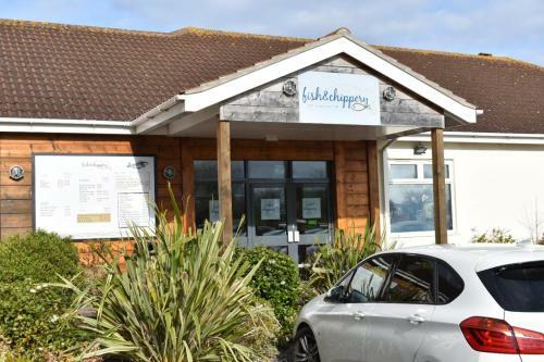 Mateos Caravan Hire