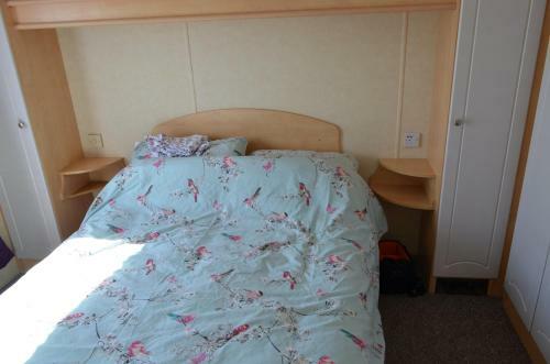 Golden Palm 6 Berth