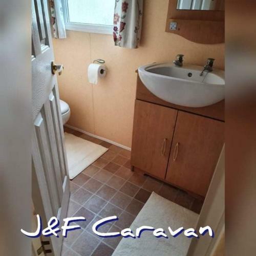 J & F Caravan