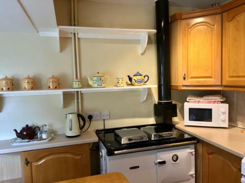 Thisledo Holiday Cottage, Woodman Terrace, Skipton - Pet Friendly