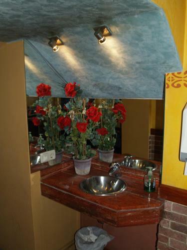 Hostal Barnes
