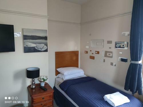 Hostal Sussex Lodge Guest House