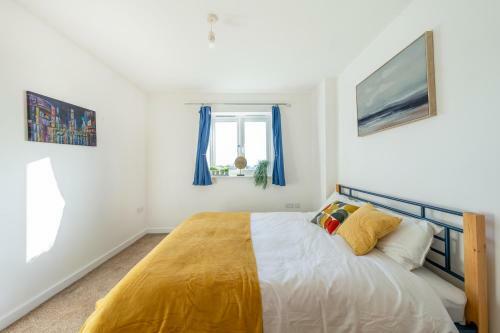 Vibrant & Invigorating 2-bed Apartment In Slough