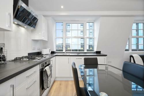 Modern, Chic, One Bedroom Apartment In Slough