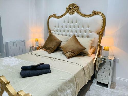 Apartamento Salt Hill Eton Windsor Heathrow 2 Bed 1 Bath Free Parking
