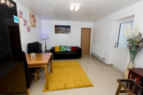 Hostal Comfortable Stay In Shirley, Solihull - Bedroom 5