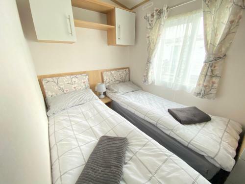 Foxes Den - Hot Tub - Pet Friendly