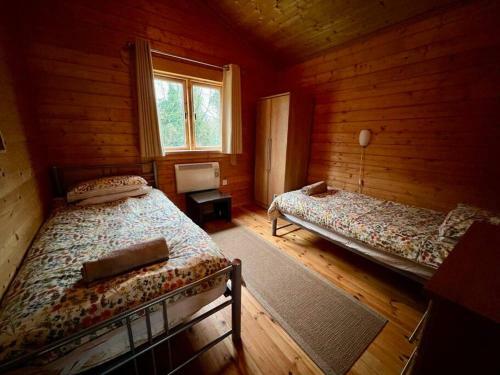 Lilly Lodge, Lake Pochard