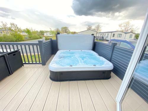 Squirrels Nest - Hot Tub - Pet Friendly