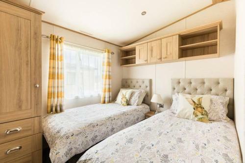 Thumper Lodge - Luxury Lodge With Hot Tub