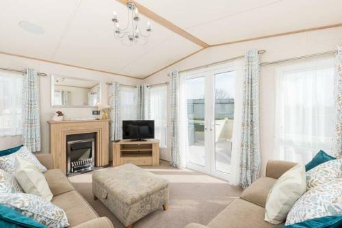 Thumper Lodge - Luxury Lodge With Hot Tub