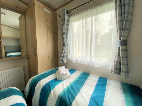 Goosewing Lakeside Lodge