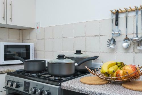 Lovely 2 Bed Apartment With Parking In Thurrock