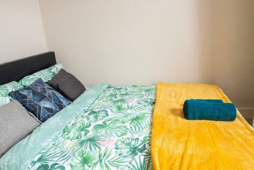 Delightful Central, Seaside Apartment-with Free Parking