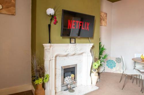 Delightful Central, Seaside Apartment-with Free Parking
