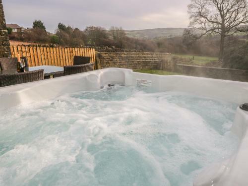 The Cottage, Beeston Hall, Sowerby Bridge