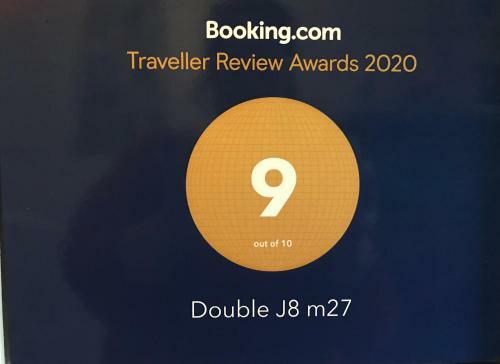 J8 M27
