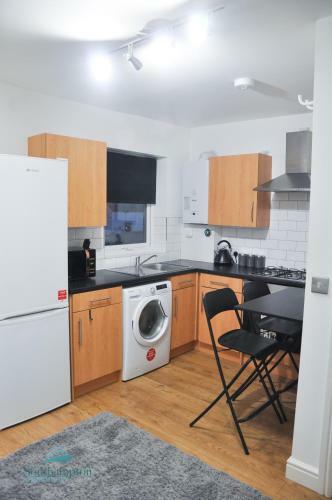 Shirley Apartments