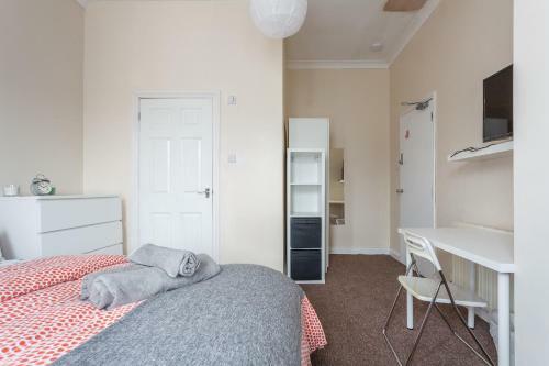 Hostal Shirley House Self Catering