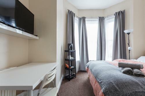 Hostal Shirley House Self Catering
