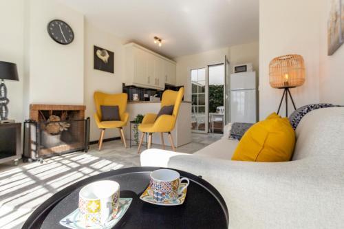 Bright Apartment With Terrace In Mijas Golf