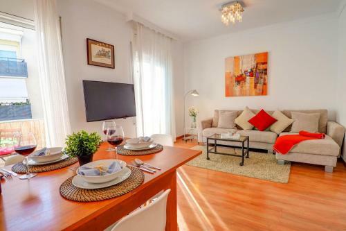 San Sebastian Apartment By Hello Homes
