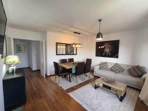 Apartamento Vivienda Playa De Covachos