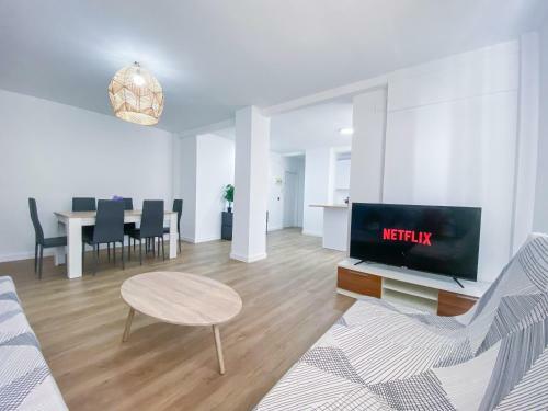 Apartamento Apto Amplio - C�ntrico - 3 Habitaciones
