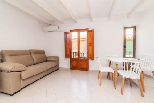 Apartamento Alojamientos La Vila Mayor 7