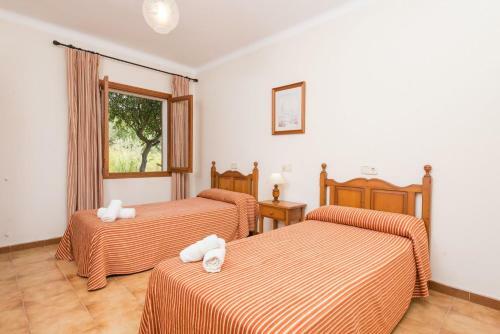Villa Cerca De Cala Dor Con Piscina