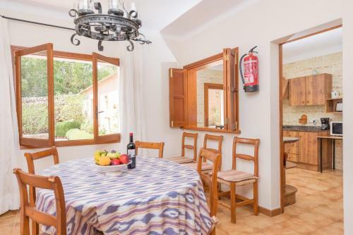 Villa Cerca De Cala Dor Con Piscina