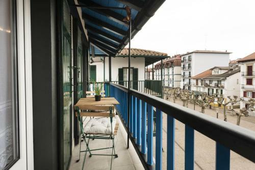 Apartamento Elzonea By Smiling Rentals