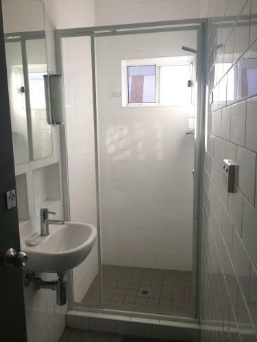 Hostal Guesthouse 83