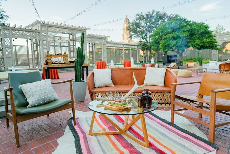 The Worthington Renaissance Fort Worth Hotel